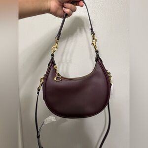 Coach Jonie 22 in Black Currant New